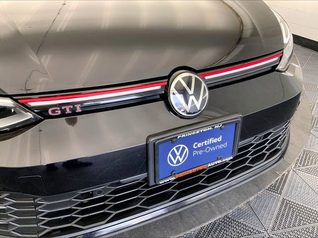 Used 2024 Volkswagen GTI SE FWD image 30