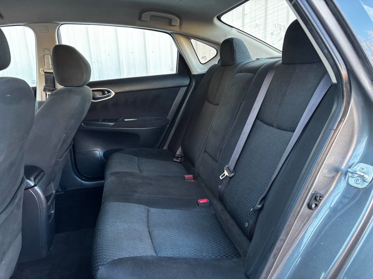 Used 2015 Nissan Sentra SR image 17