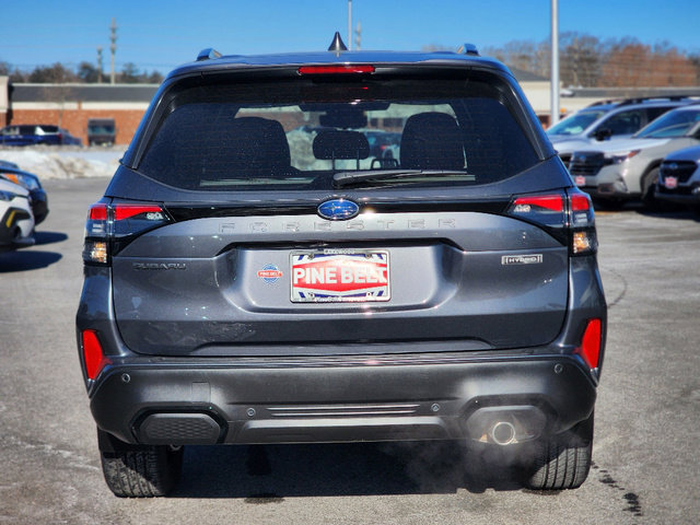 Used 2025 Subaru Forester Touring image 23
