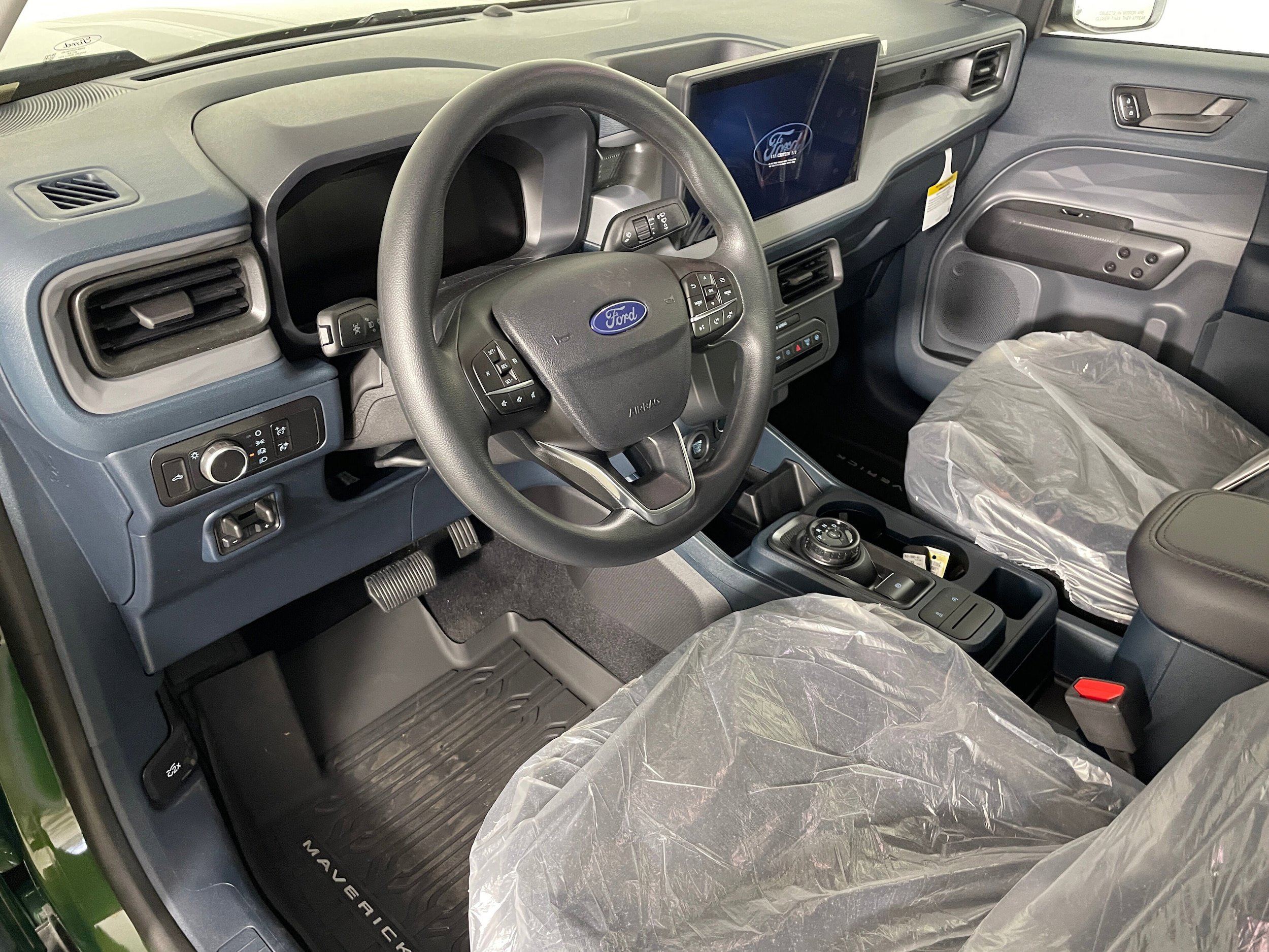 New 2025 Ford Maverick XLT w/ Black Appearance Package AWD/4WD image 2