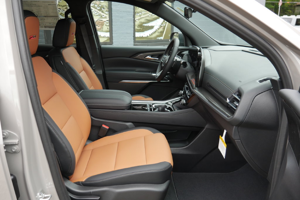 New 2027 Chevrolet Traverse Z71 AWD/4WD image 9