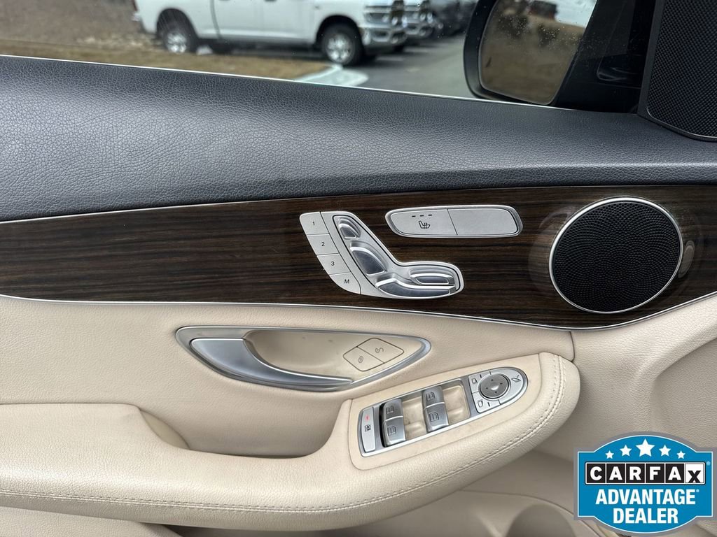 Used 2017 Mercedes-Benz C 300 Sedan image 13