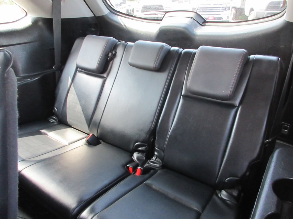 Used 2015 Toyota Highlander XLE AWD/4WD image 22