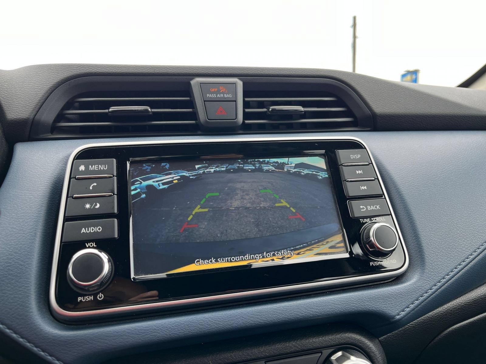 Used 2025 Nissan Versa SV FWD image 24