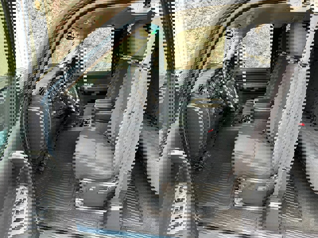 Used 2007 Chevrolet Silverado 2500 LT w/ 2LT Audio Package image 9