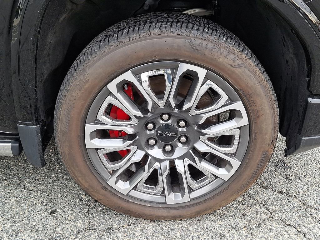 Used 2024 GMC Sierra 1500 Denali Ultimate image 8