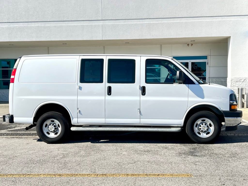 Used 2024 Chevrolet Express 2500 w/ Driver Convenience Package image 2