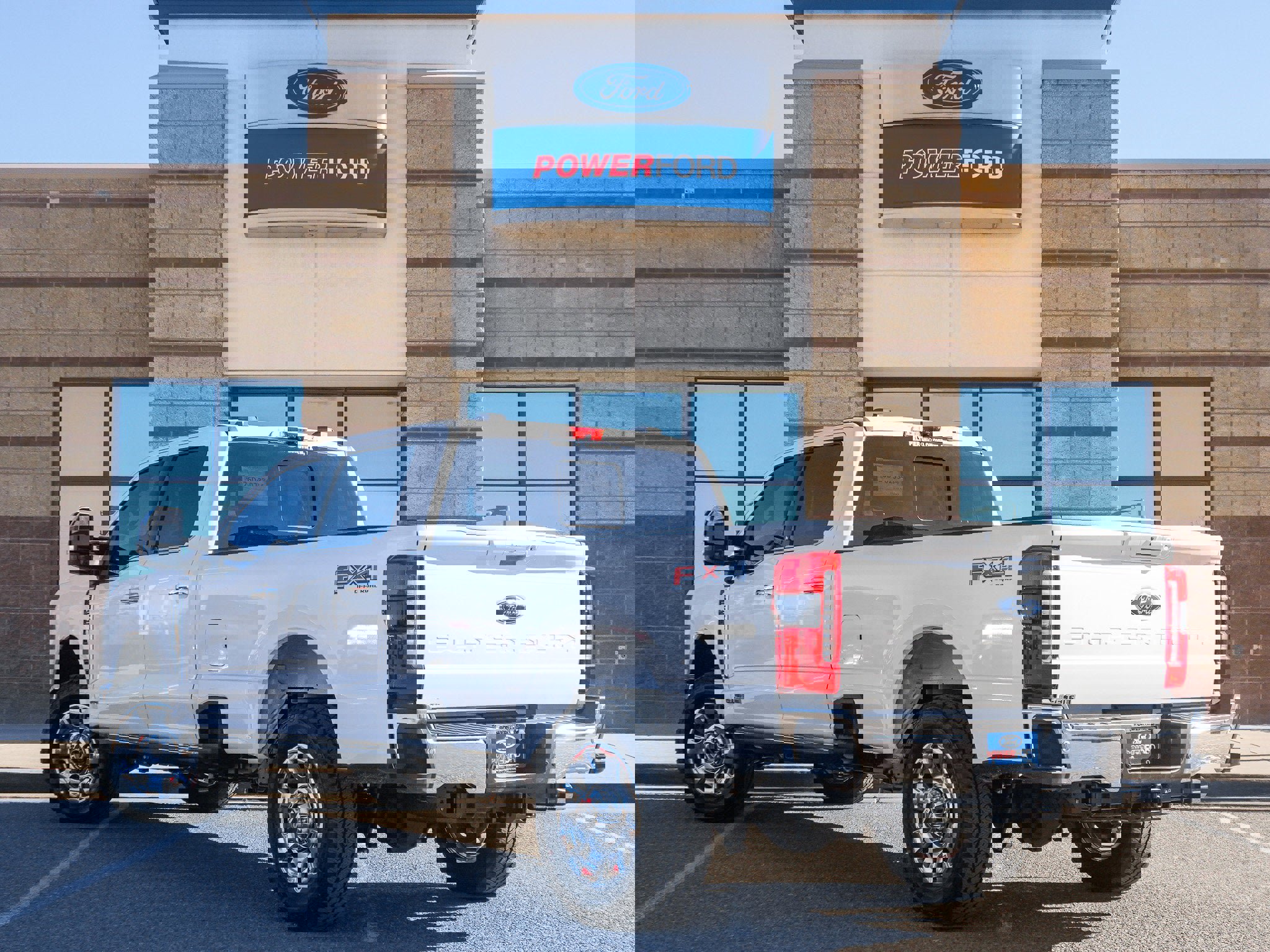 New 2026 Ford F350 Lariat w/ Lariat Ultimate Package image 7