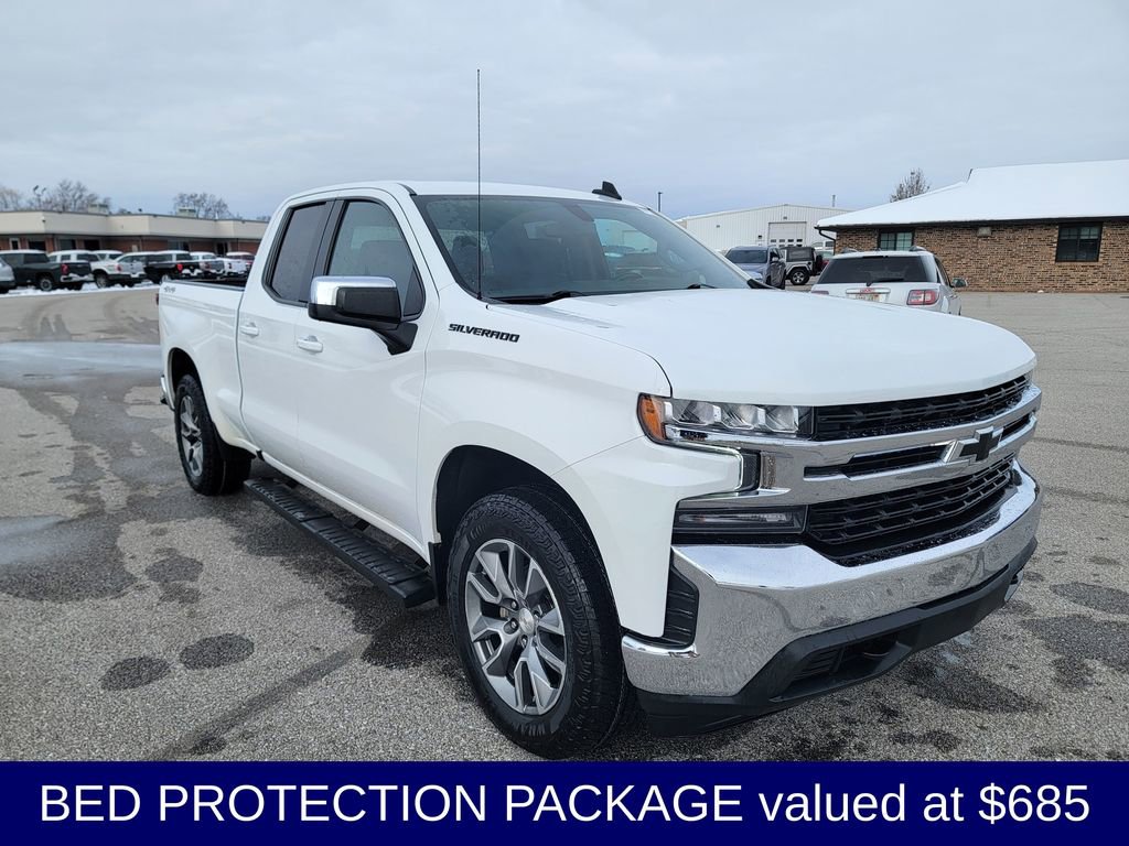 Used 2022 Chevrolet Silverado 1500 LT w/ Bed Protection Package image 4