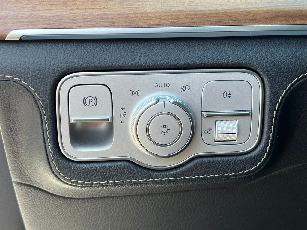 Certified 2023 Mercedes-Benz GLE 53 AMG 4MATIC Coupe image 21