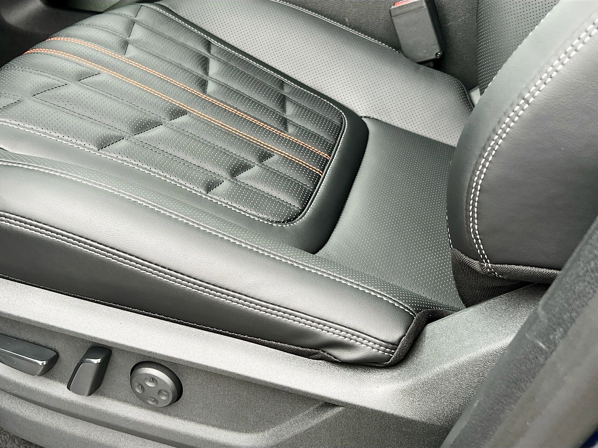 New 2026 Nissan Armada PRO-4X image 4