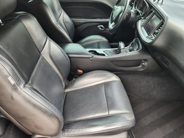 Used 2020 Dodge Challenger SXT w/ Plus Package RWD image 13