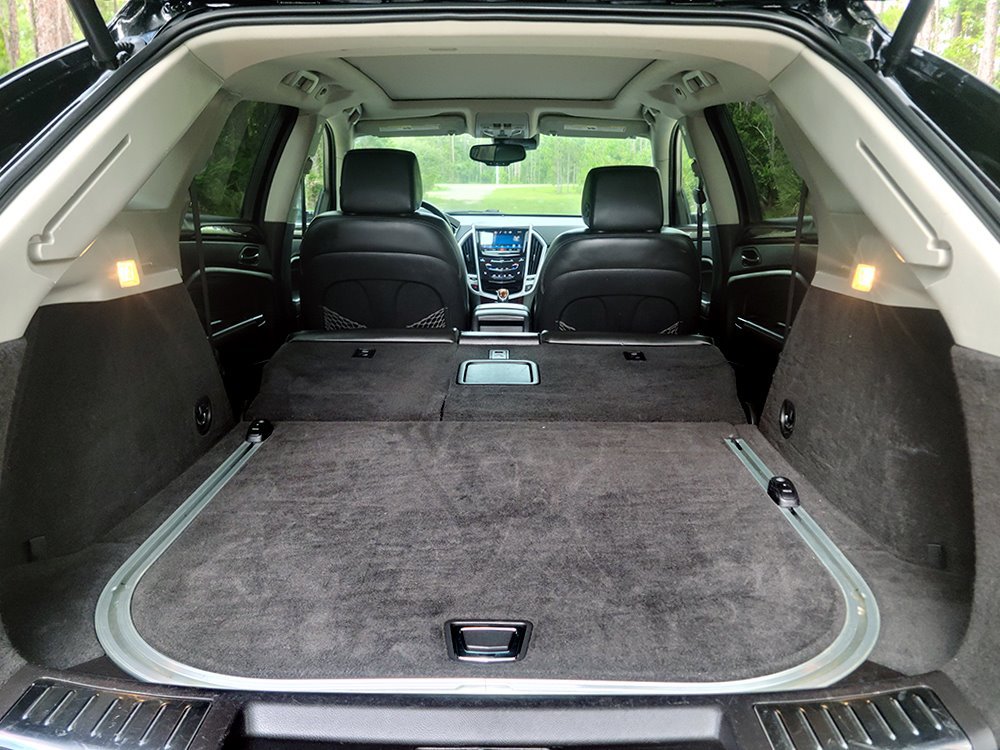Used 2016 Cadillac SRX Luxury w/ Driver Awareness Package FWD image 23
