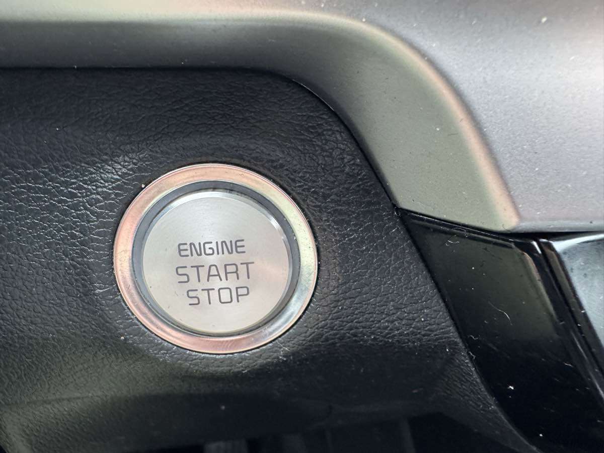 Used 2021 Kia Telluride S image 36