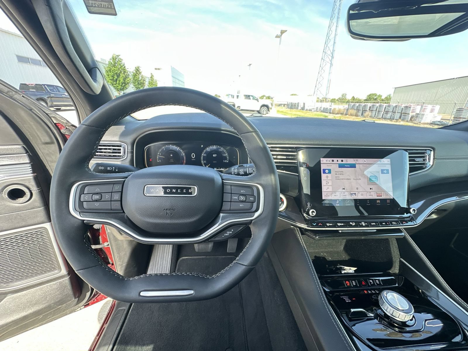 Used 2024 Jeep Wagoneer 4WD w/ Premium Group I image 11