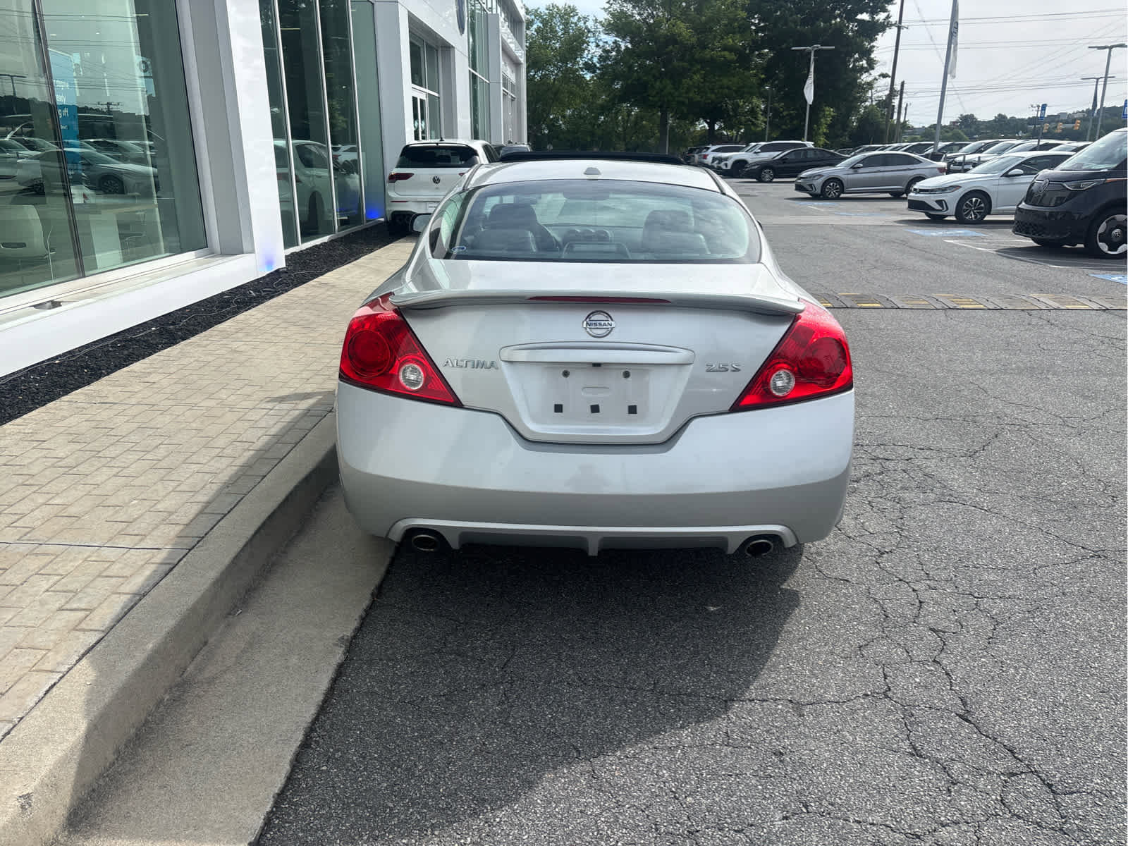 Used 2013 Nissan Altima 2.5 S w/ Premium Pkg FWD image 6