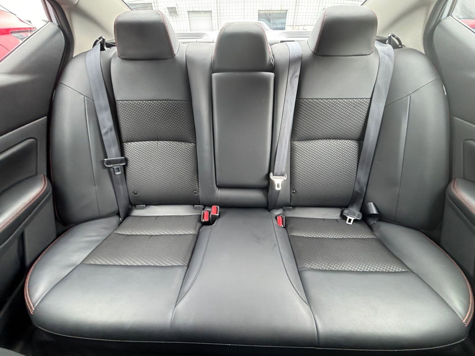 Used 2025 Nissan Altima 2.5 SR FWD image 37