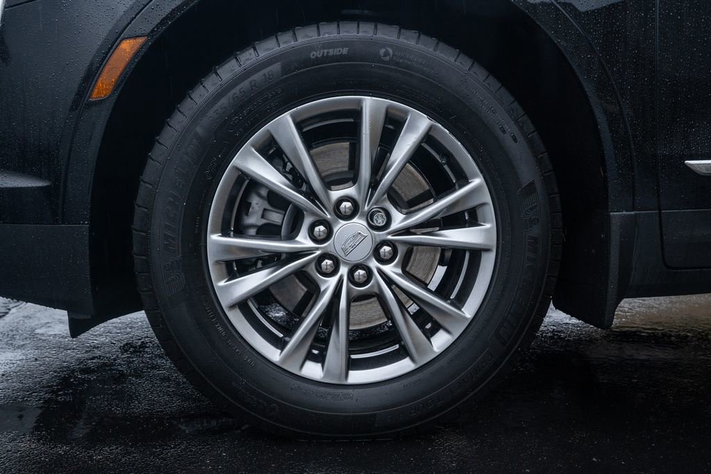 Used 2022 Cadillac XT5 Premium Luxury w/ LPO, Floor Liner Package image 8