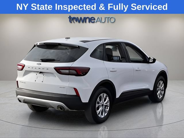 Used 2025 Ford Escape Active w/ Cold Weather Package AWD/4WD image 5