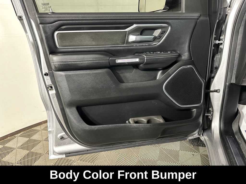 Used 2019 RAM 1500 Laramie w/ Sport Appearance Package AWD/4WD image 15