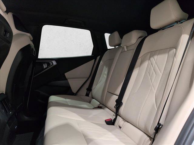 Certified 2026 BMW X3 xDrive30i w/ Convenience Package AWD/4WD image 18