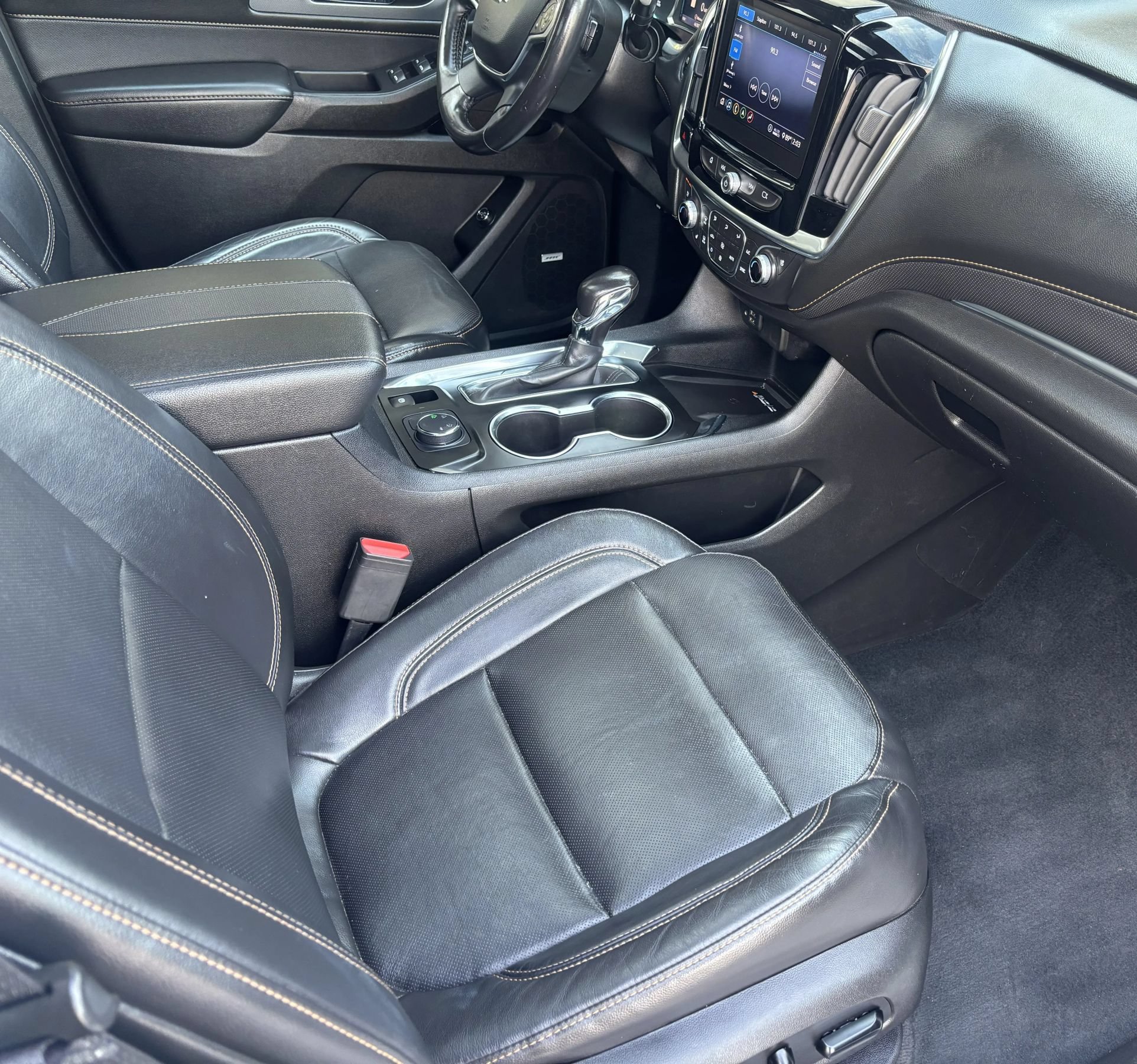 Used 2021 Chevrolet Traverse Premier AWD/4WD image 7
