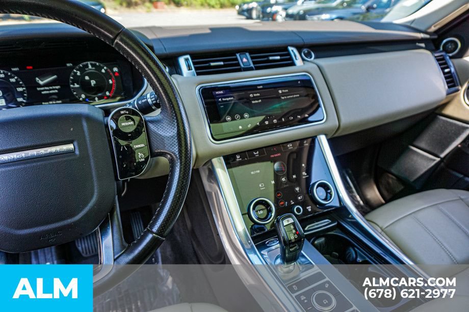Used 2018 Land Rover Range Rover Sport SE AWD/4WD image 32