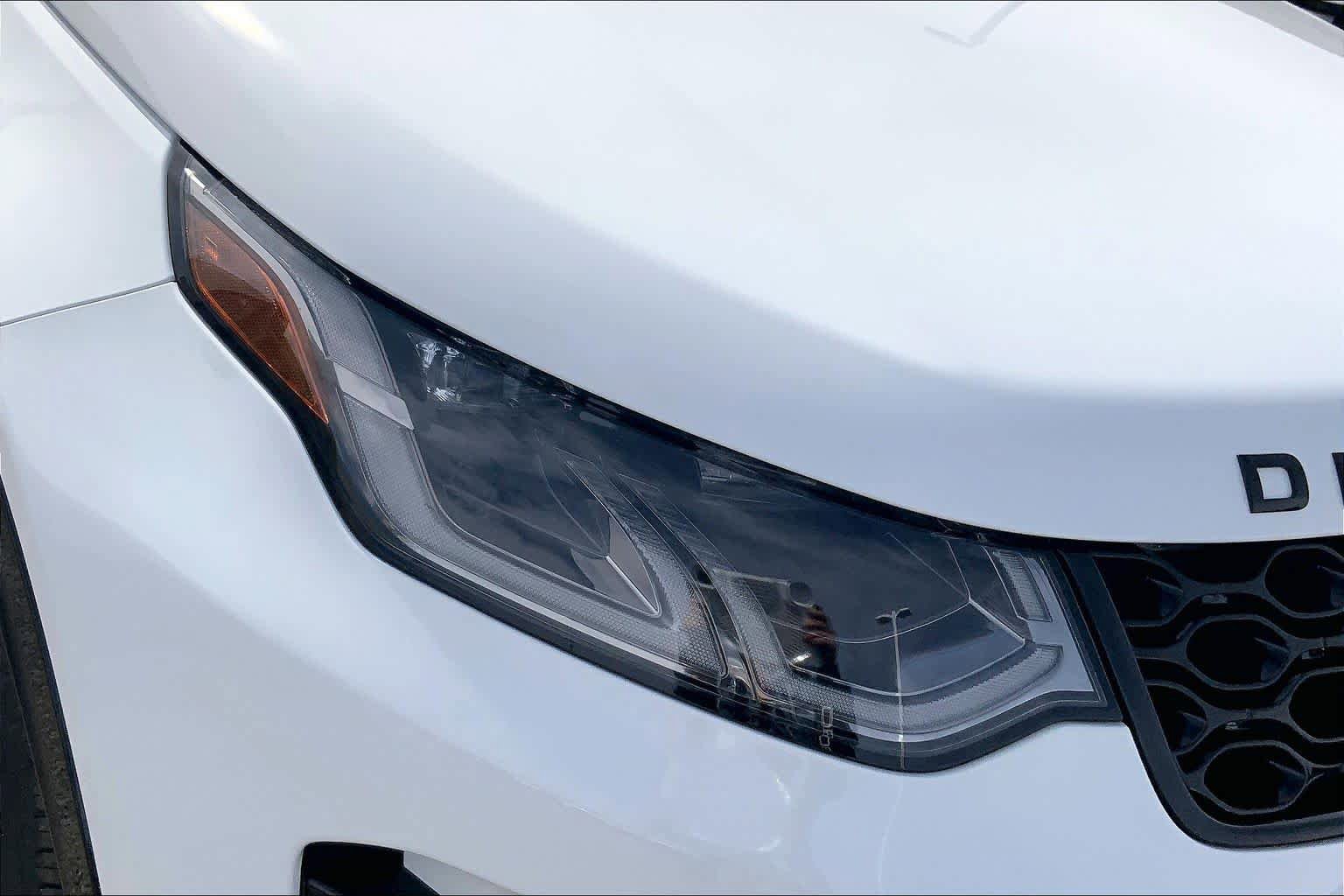 New 2026 Land Rover Discovery Sport Landmark AWD/4WD image 13