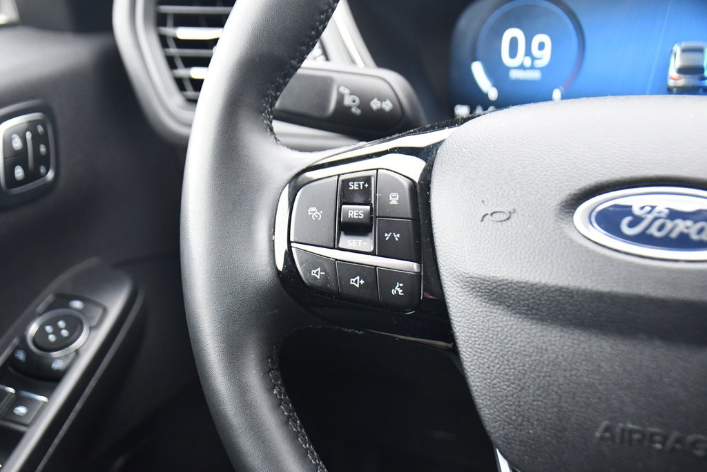 Used 2024 Ford Escape Platinum image 33