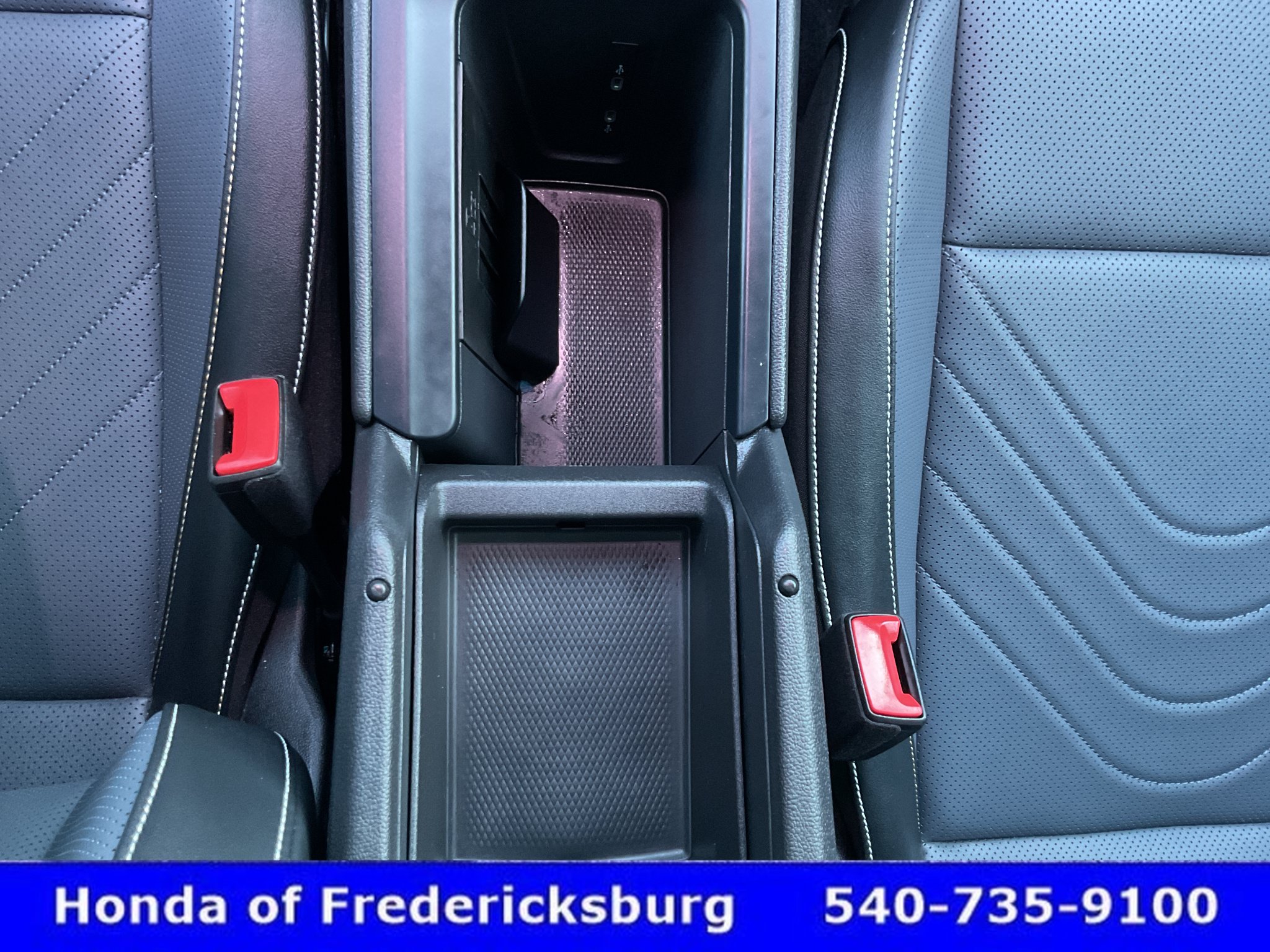 Used 2025 Volkswagen Tiguan SE R-Line AWD/4WD image 38