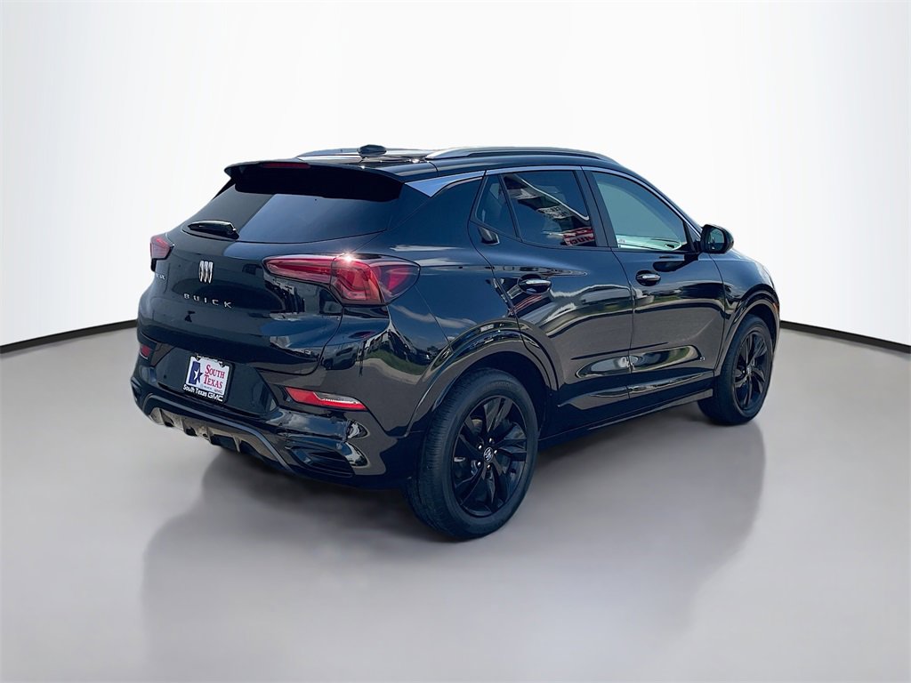 Used 2025 Buick Encore GX Sport Touring w/ Advanced Technology Package image 7