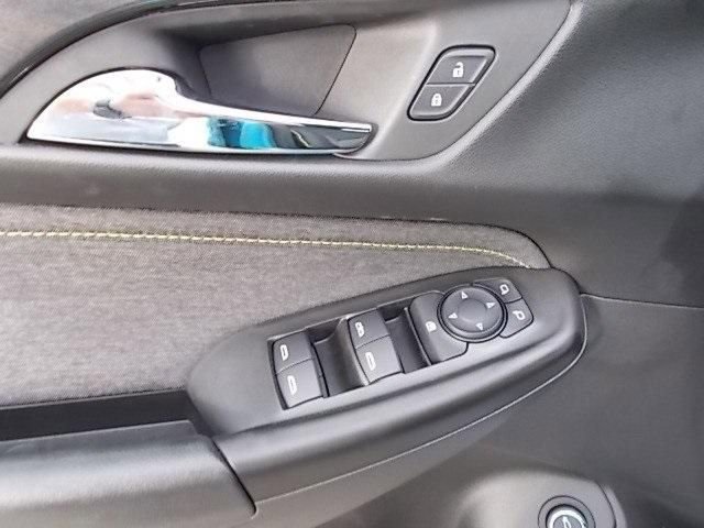New 2025 Chevrolet TrailBlazer ACTIV w/ Convenience Package FWD image 12