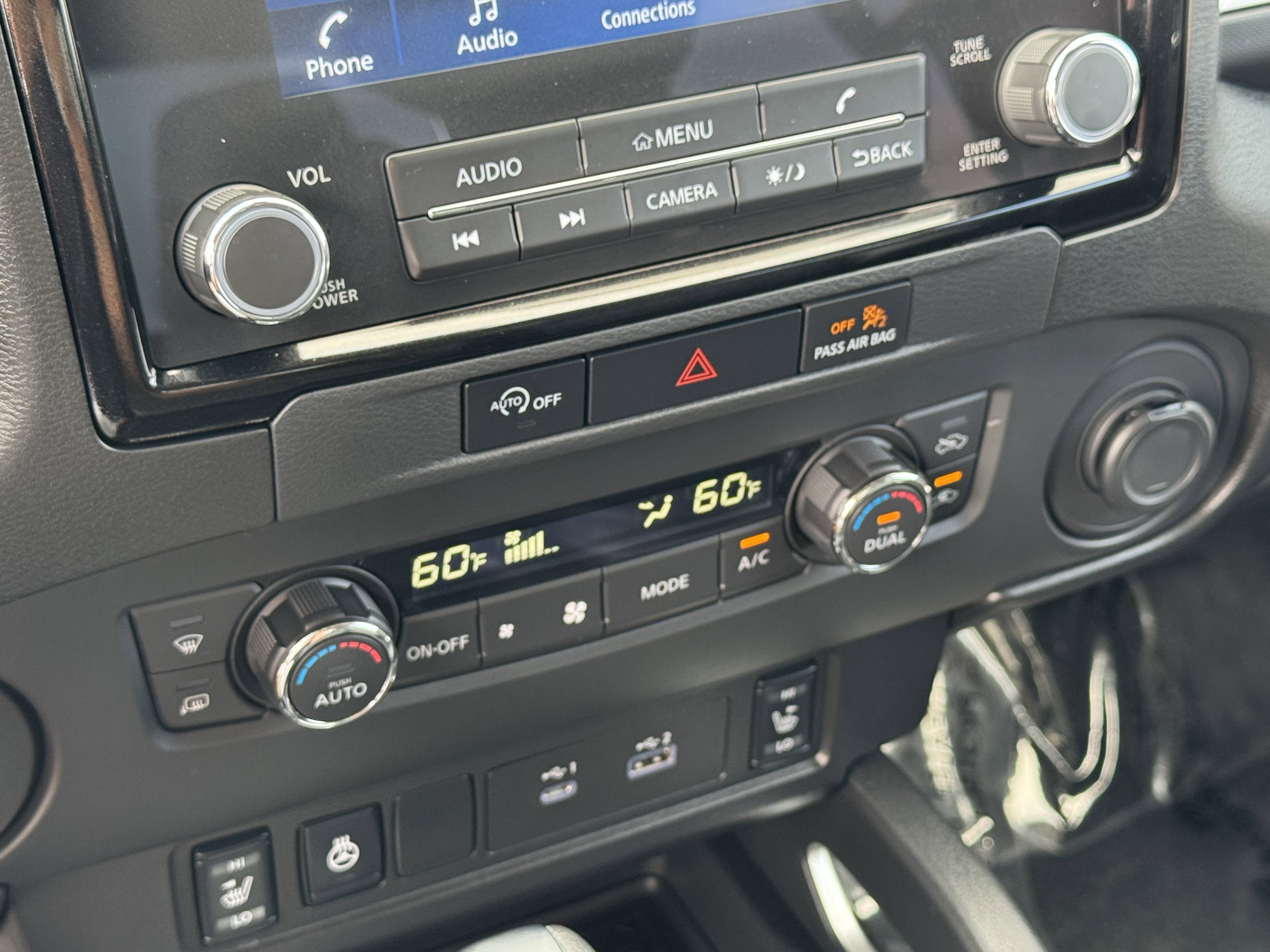 Used 2024 Nissan Frontier SL RWD image 20