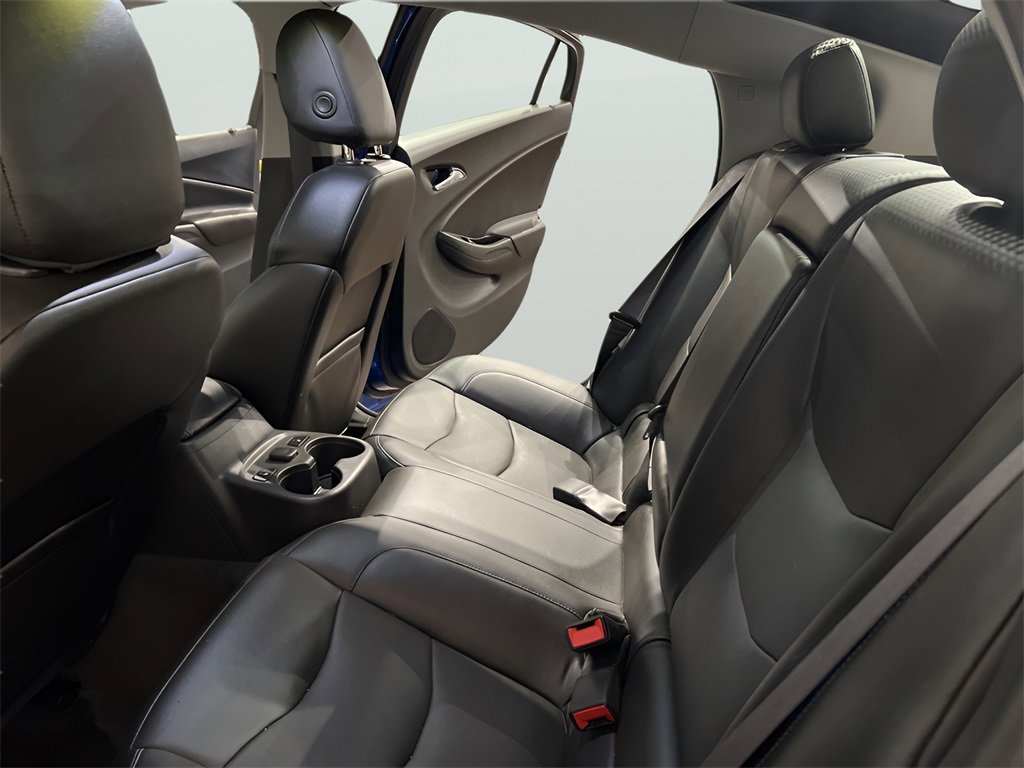 Used 2016 Chevrolet Volt Premier w/ Driver Confidence Package image 7