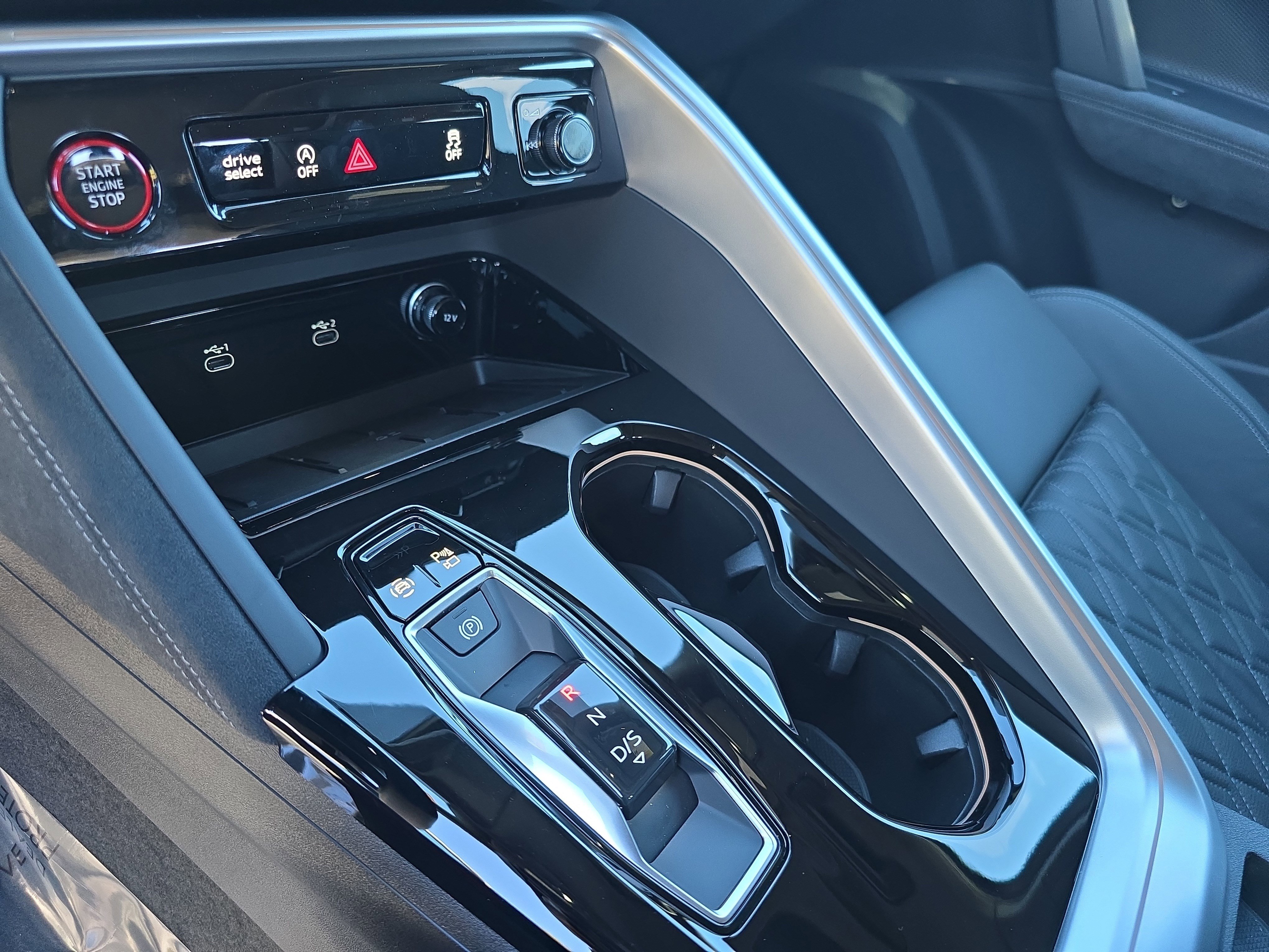 New 2025 Audi SQ5 Premium Plus image 22