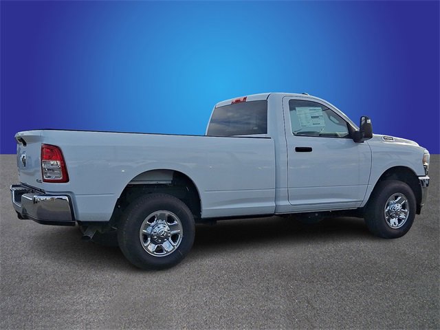 Used 2024 RAM 2500 Tradesman w/ Chrome Appearance Group image 4