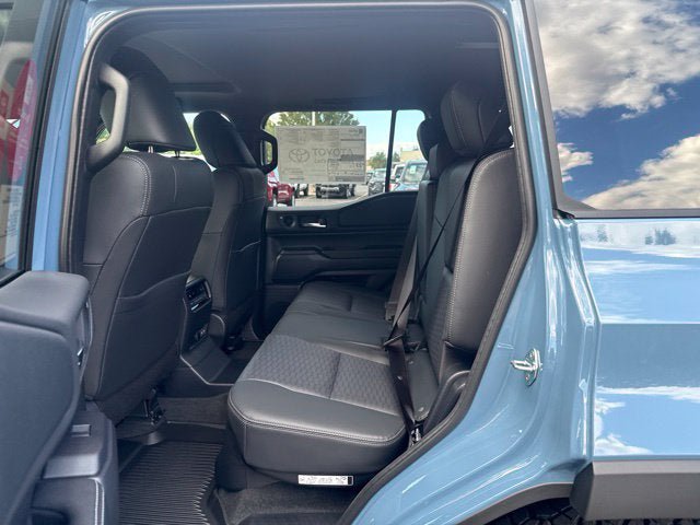 New 2027 Toyota Land Cruiser w/ Premium Package AWD/4WD image 5