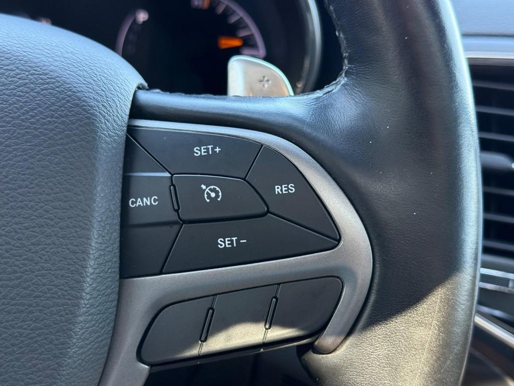 Used 2020 Jeep Grand Cherokee Limited X AWD/4WD image 18