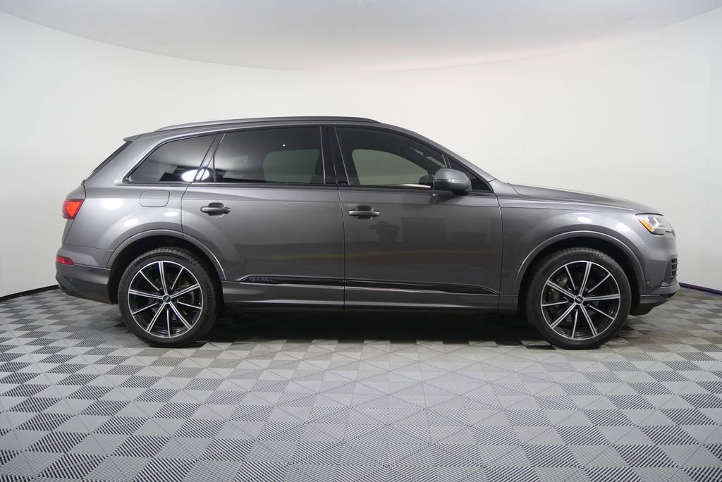 Used 2020 Audi Q7 3.0T Premium Plus w/ Premium Plus Package image 2