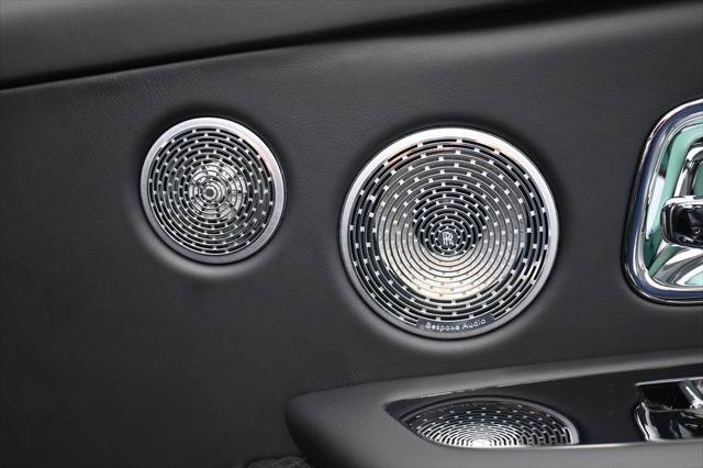 Certified 2024 Rolls-Royce Cullinan Black Badge AWD/4WD image 32