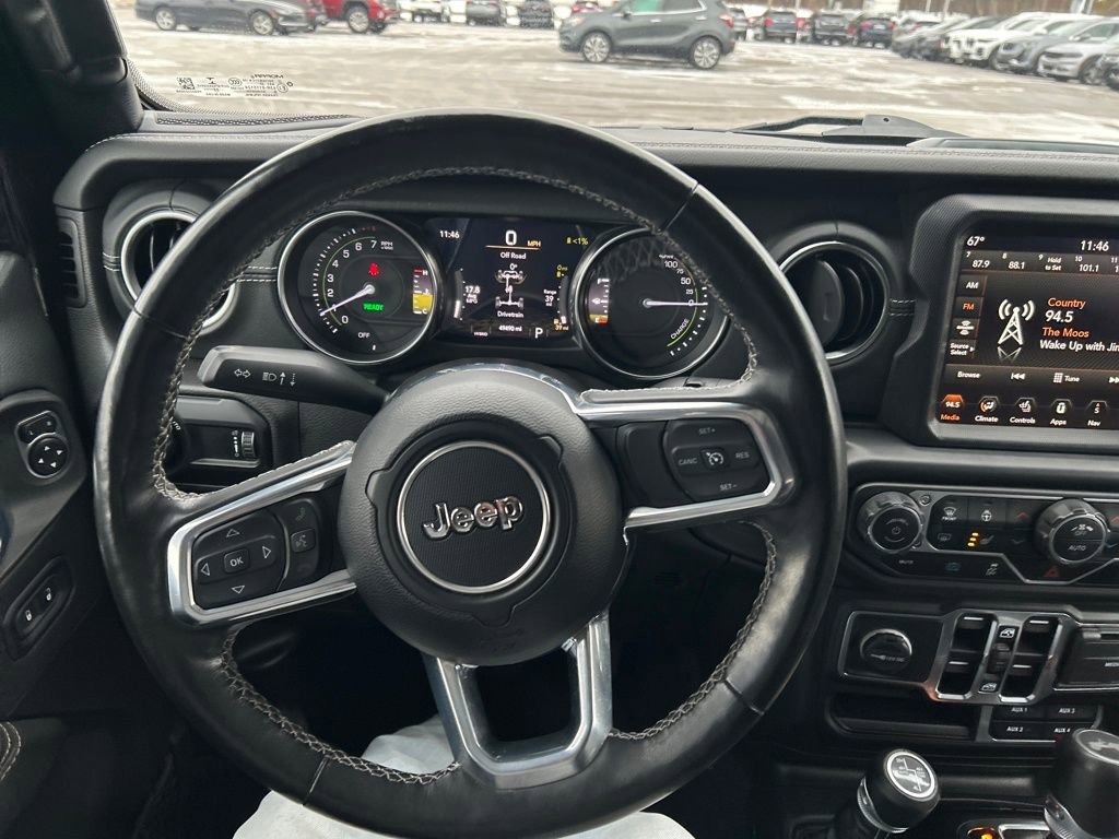 Used 2023 Jeep Wrangler Unlimited Sahara w/ Cold Weather Group image 14