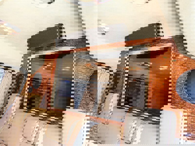 Used 2014 Cadillac Escalade ESV Premium AWD/4WD image 32