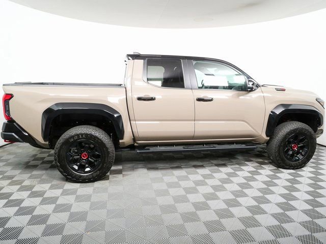Used 2025 Toyota Tacoma 4x4 Double Cab Hybrid image 26