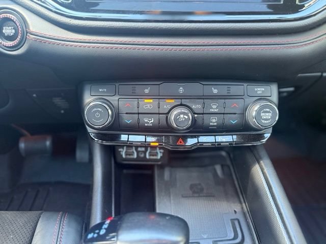 Used 2022 Dodge Durango R/T w/ Blacktop Package AWD/4WD image 20
