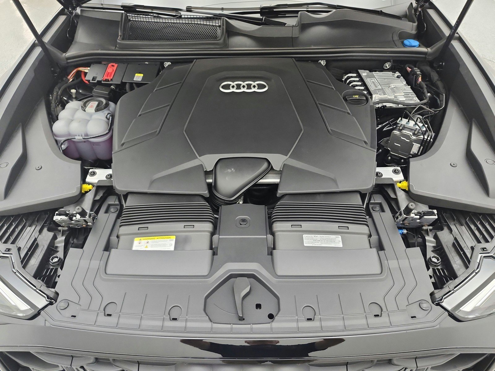 New 2026 Audi Q8 Premium Plus image 14