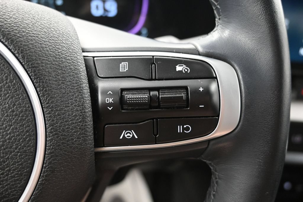 Certified 2024 Kia Sportage EX FWD image 27