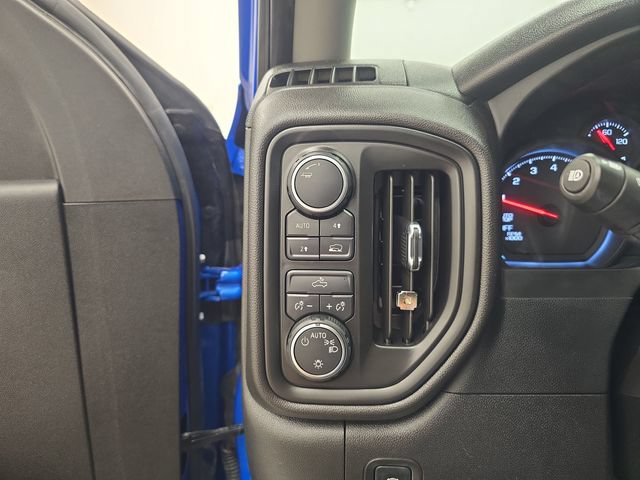 Used 2025 Chevrolet Silverado 1500 Custom AWD/4WD image 31
