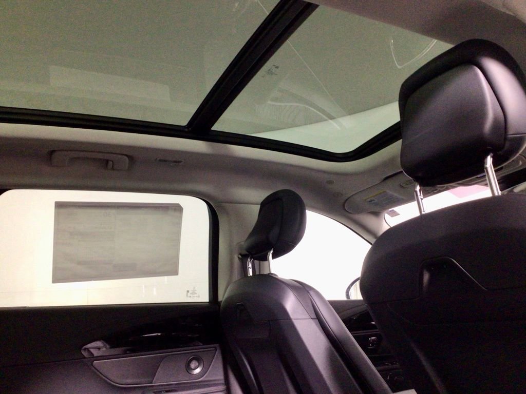 New 2026 Lincoln Nautilus Reserve w/ Jet Appearance Package image 3