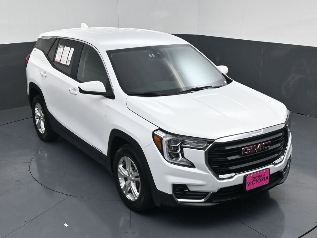 Used 2024 GMC Terrain SLE image 15
