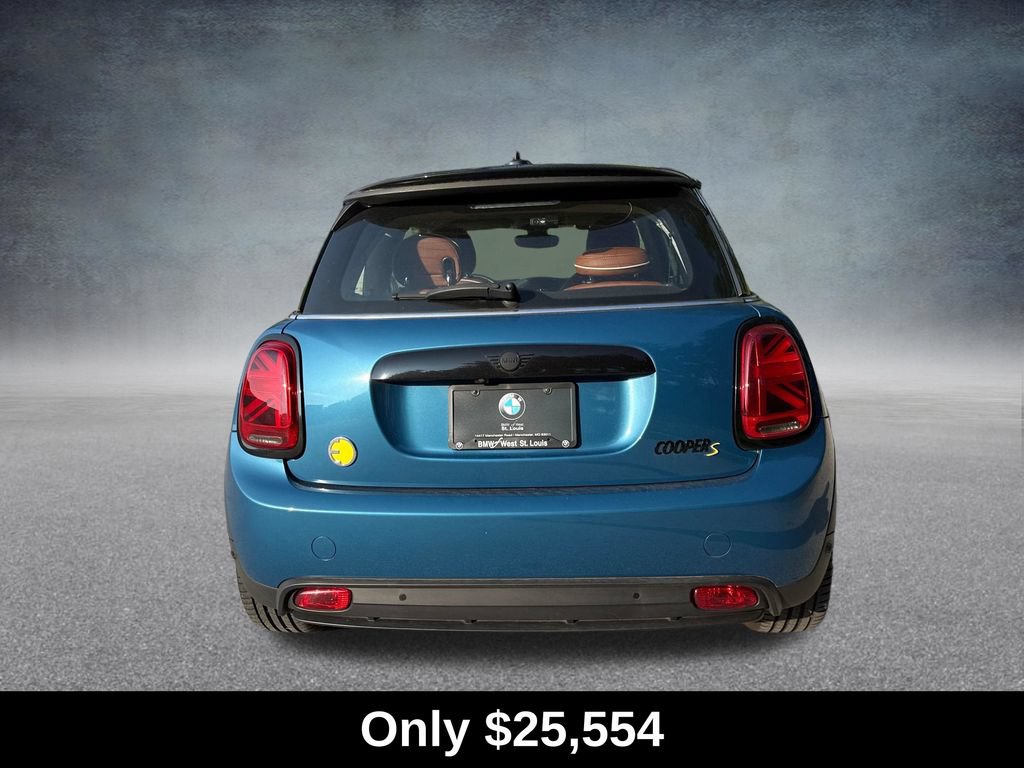 Used 2024 MINI Cooper SE FWD image 4